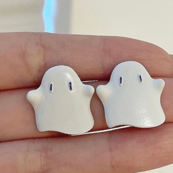 🔥2/$20 Ghost Earrings S925 Silver Pin - Picture 3 of 6